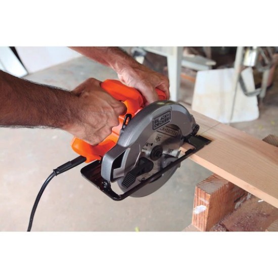 SERRA CIRCULAR BLACK & DECKER 7 1/4" - CS1004-B2