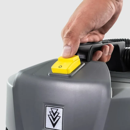 ASPIRADOR KARCHER NT 3000 30L 1600W