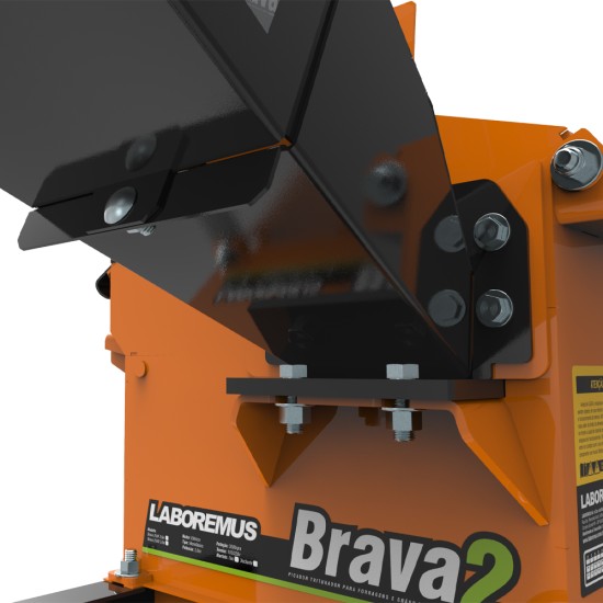 FORRAGEIRA LABOREMUS BRAVA 2