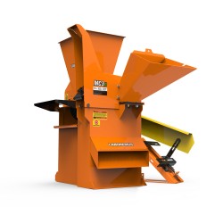 FORRAGEIRA LABOREMUS MC3n - COM BASE