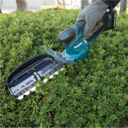 APARADOR DE CERCA VIVA MAKITA 12V - UH201DZ