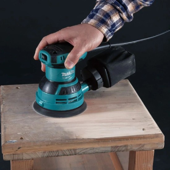 LIXADEIRA MAKITA ORBITAL - M9204B