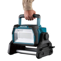 REFLETOR MAKITA - DML809